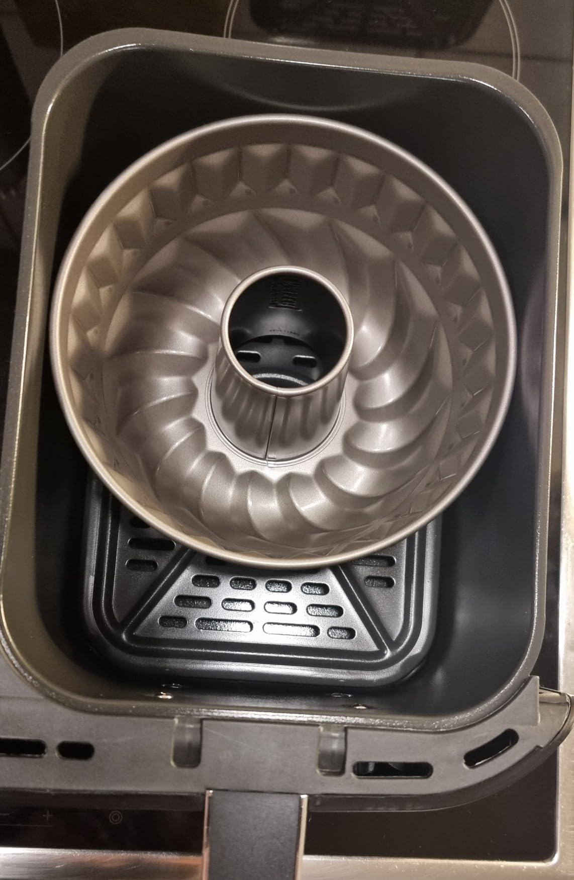 Süßer Mini-Gugelhupf