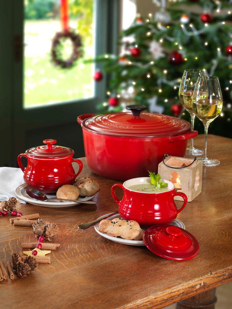 le-creuset-suppenterrinen-2er-set-je-600-ml-steinzeug-kirschrot image 5