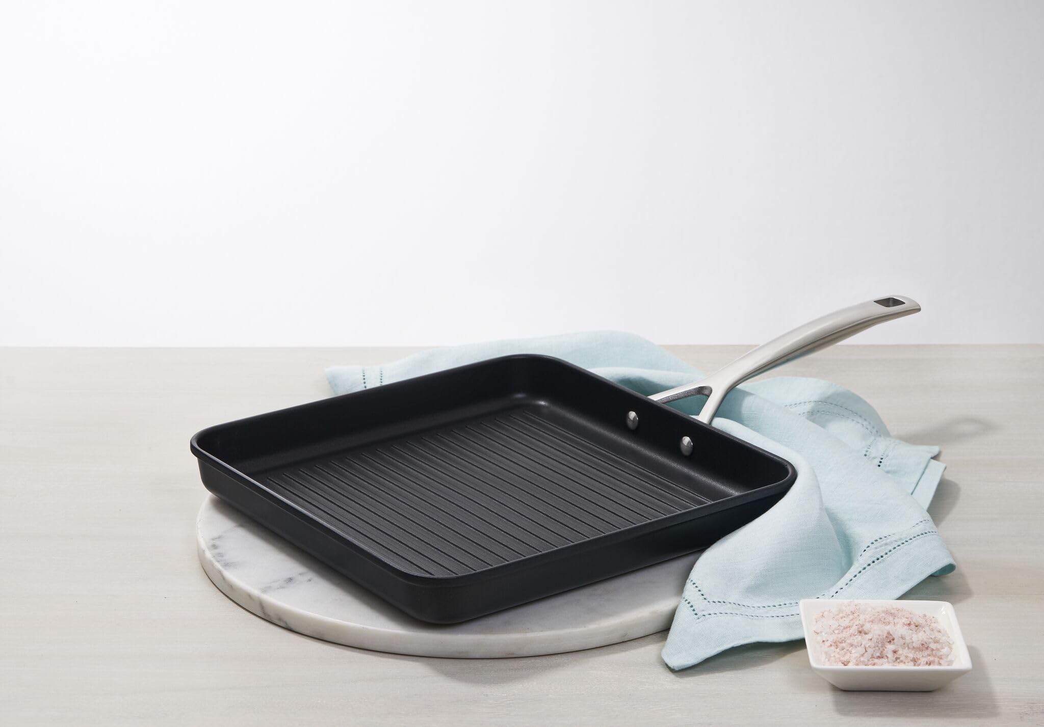 le-creuset-aluminium-antihaft-grillpfanne-28-cm-mit-rillen-anthrazit-silber image 6
