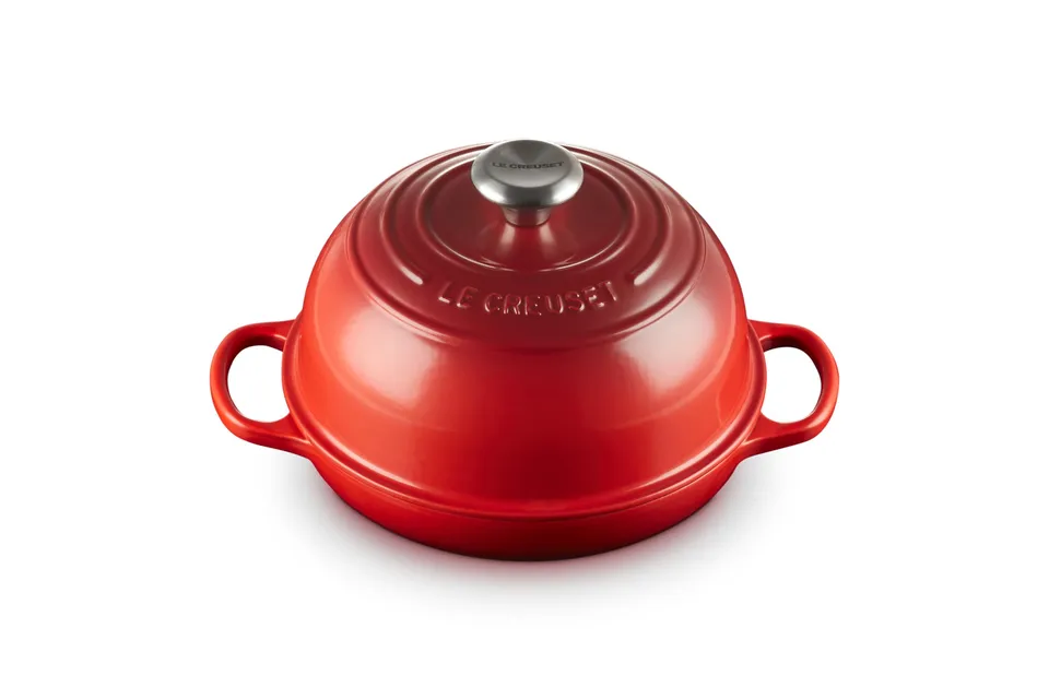 le-creuset-signature-brot-br-ter-24-cm-gusseisen-kirschrot image 1