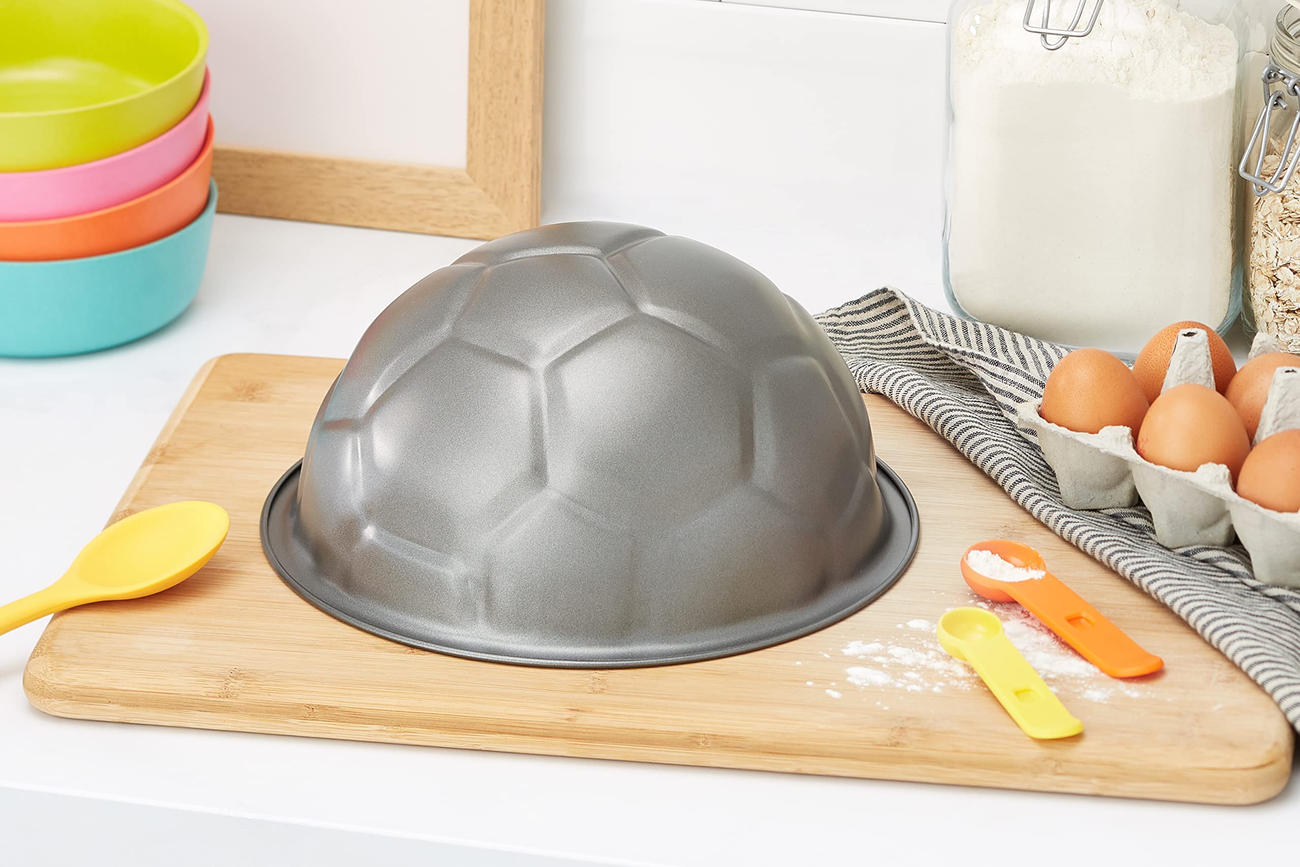 birkmann-motivbackform-fu-ball-22-5-cm-karbonstahl-kuchenform image 2