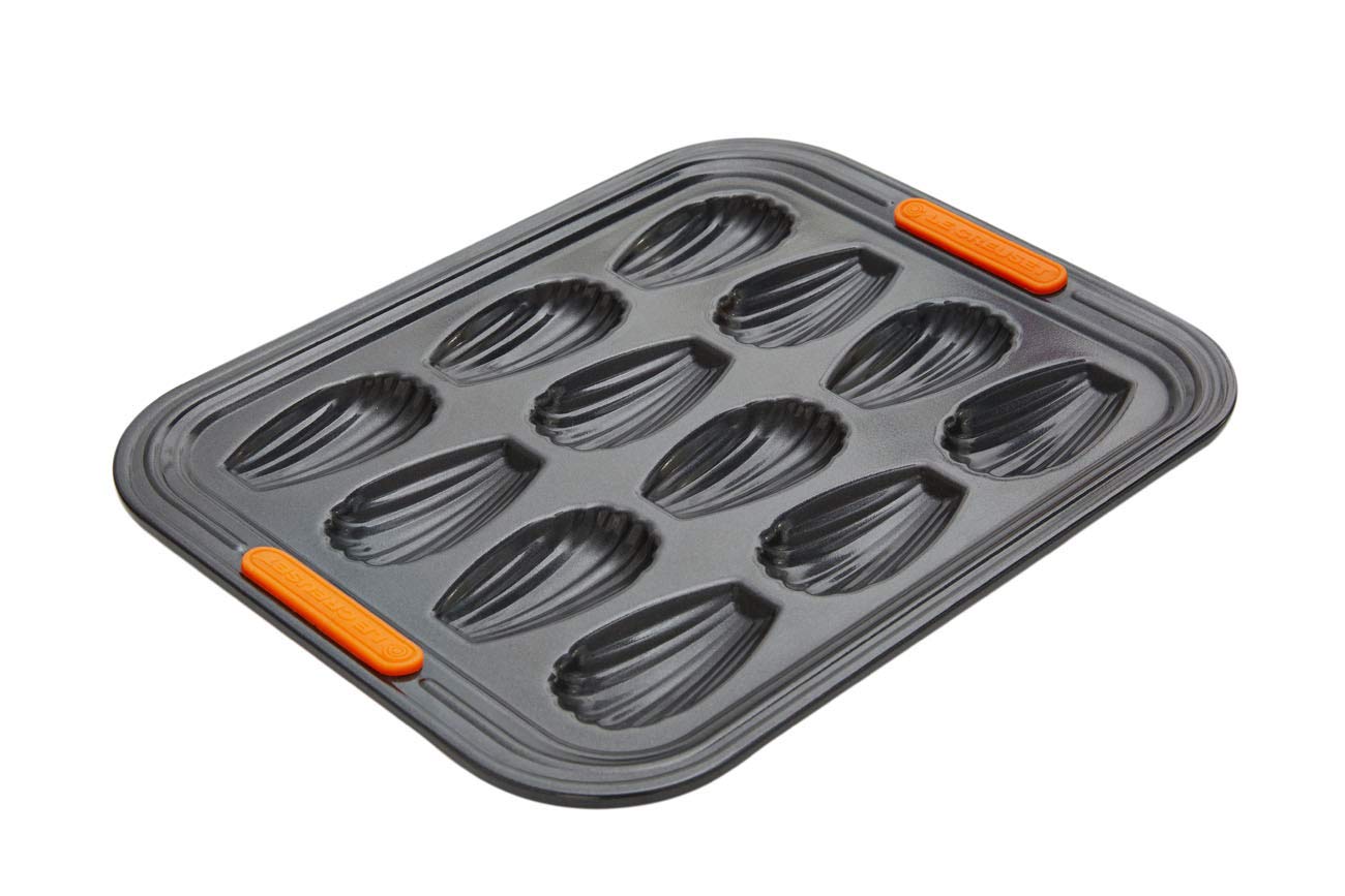 le-creuset-madeleine-form-antihaft-f-r-12-st-ck-karbonstahl-anthrazit-orange image 1