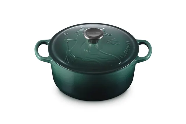 le-creuset-wicked-elphaba-rundkasserolle-gusseisen-gepr-gt-schwarz-limitiert image 1