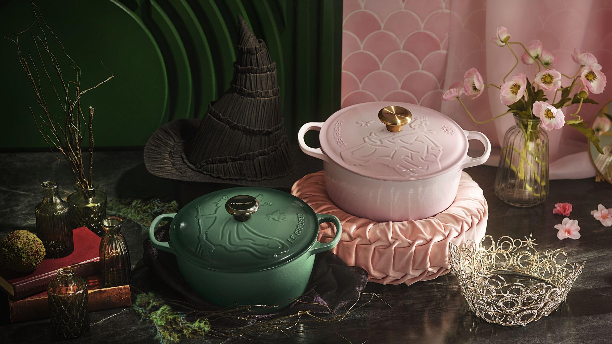 le-creuset-wicked-elphaba-rundkasserolle-gusseisen-gepr-gt-schwarz-limitiert image 7
