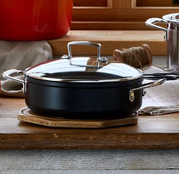 le-creuset-toughened-nonstick-pro-schmorpfanne-24-cm-glasdeckel-schwarz image 6