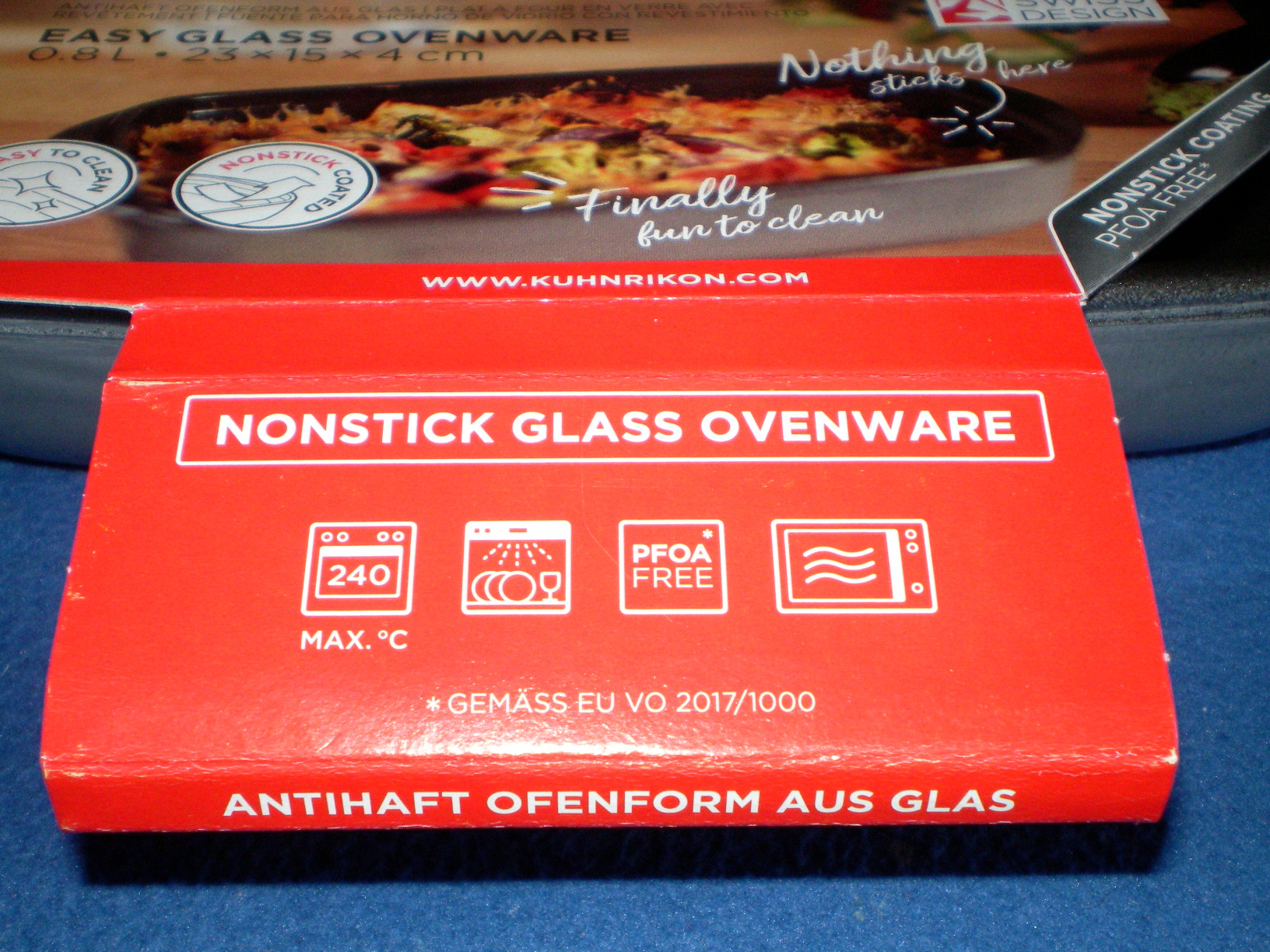 Praktisch mit Glas und Beschichtung