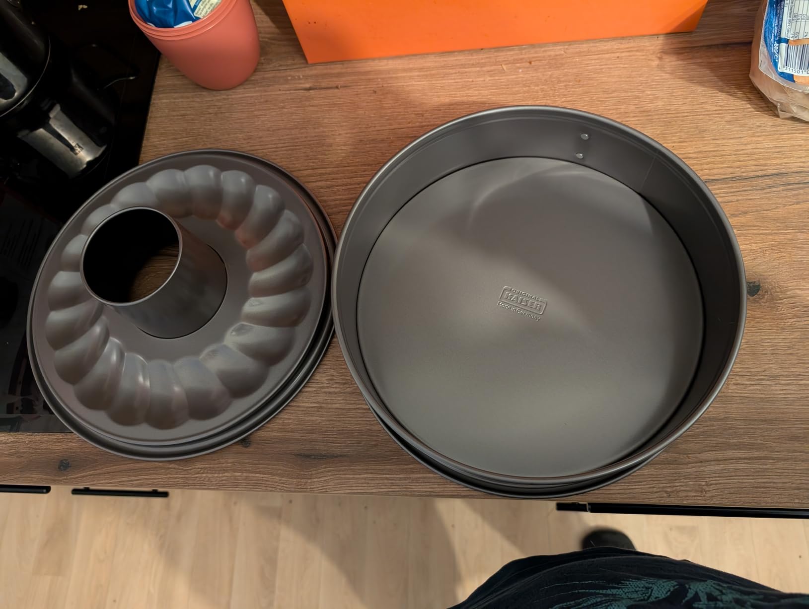 Gugelhupf und Torte in einem