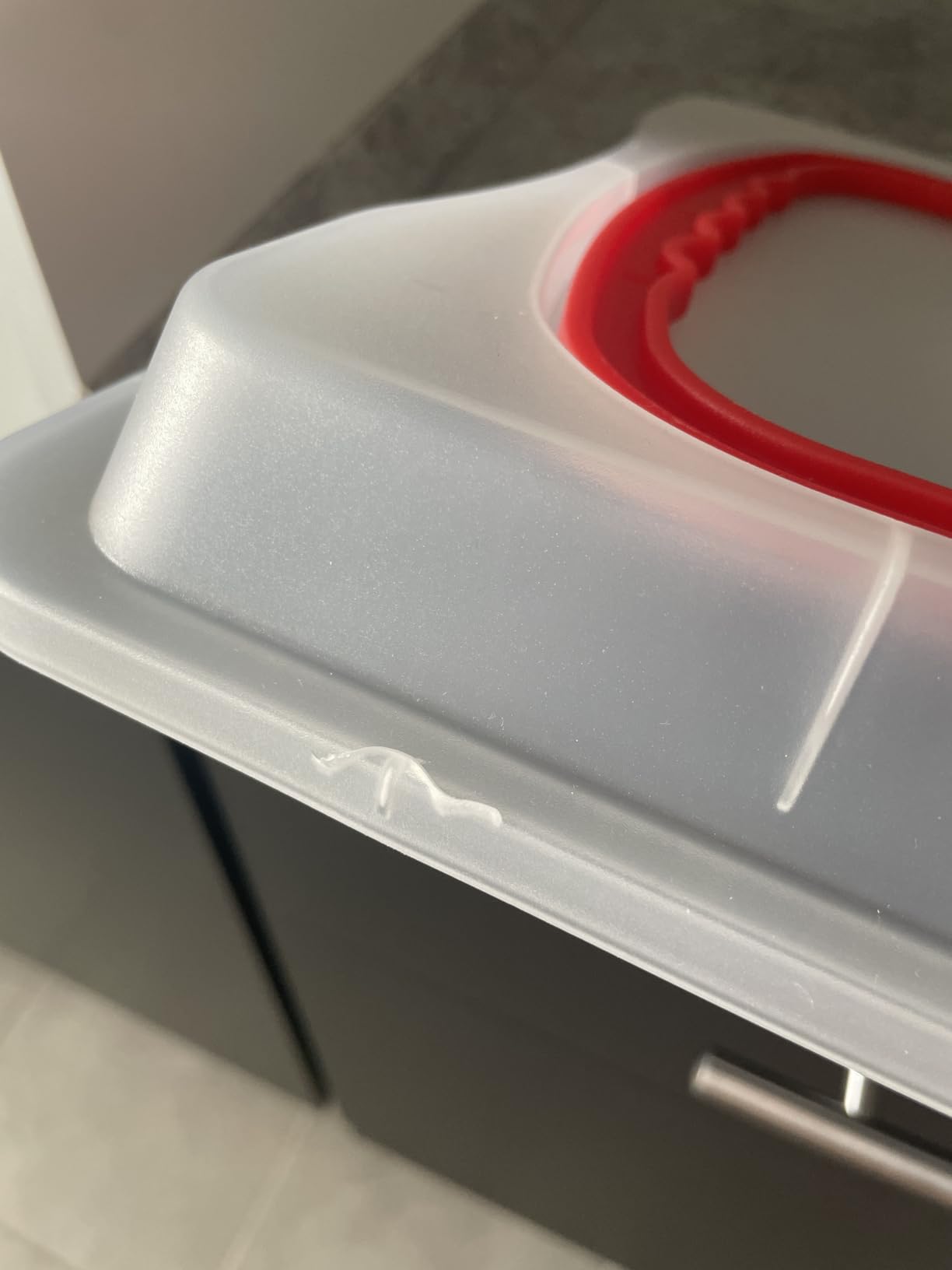Haube hält nicht ganz dicht