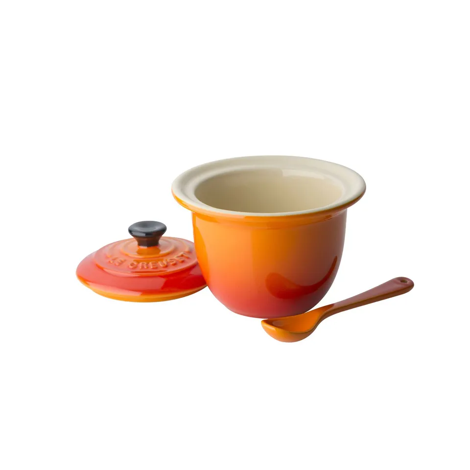 le-creuset-serviert-pfchen-mit-l-ffel-steinzeug-0-2-l-10-2-cm-ofenrot image 1