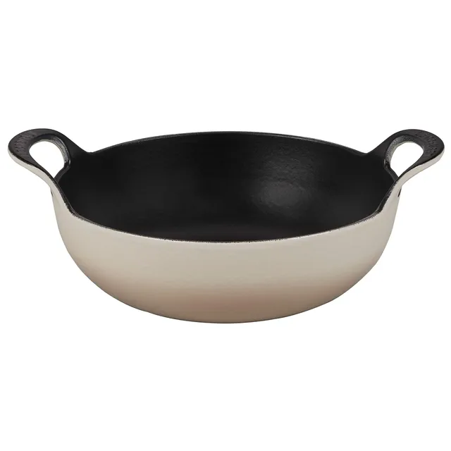 le-creuset-balti-dish-gusseisen-emailliert-24-cm-2-7-liter-meringue image 1