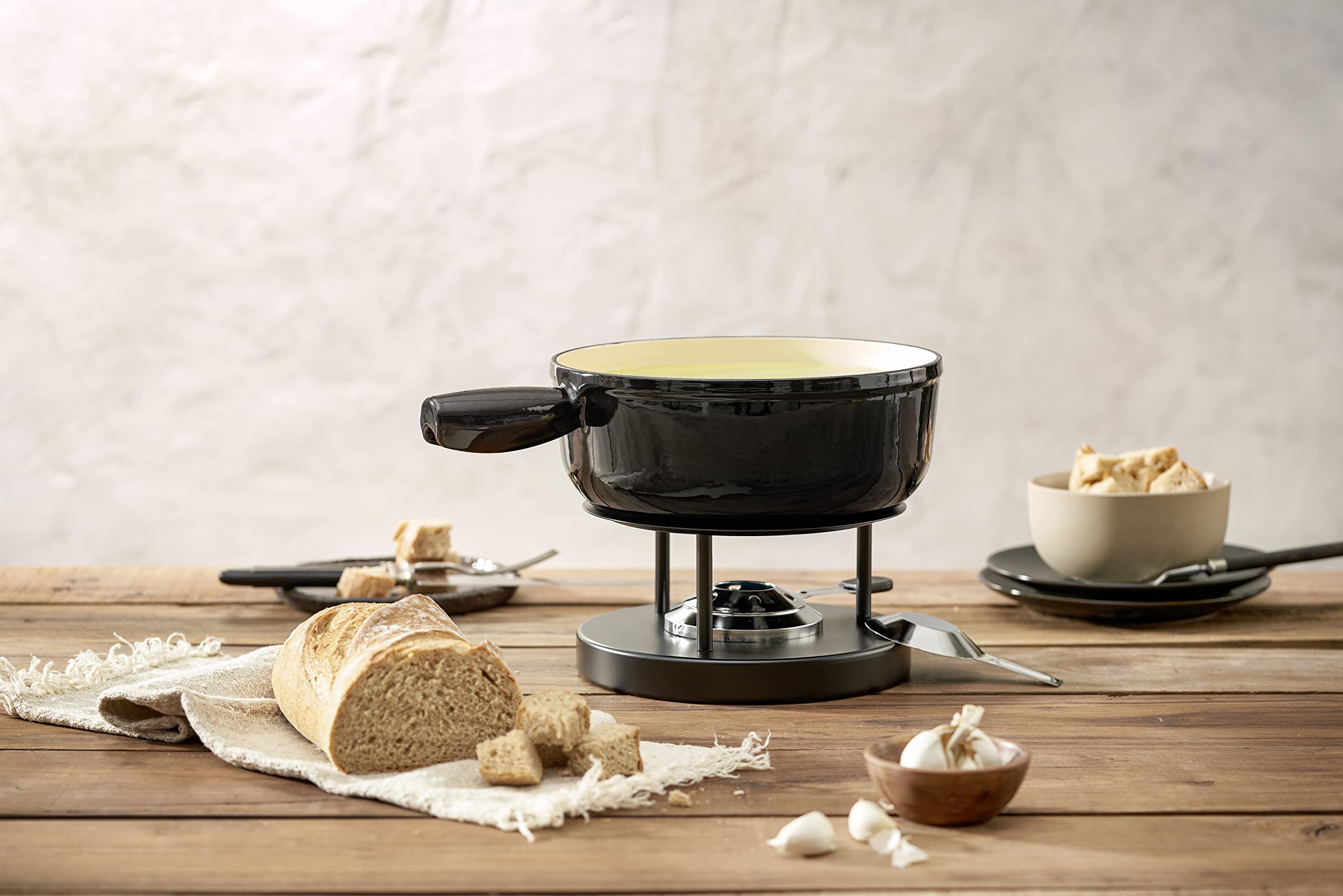 kuhn-rikon-induktion-eisenguss-fondue-caquelon-24-cm-schwarz image 3