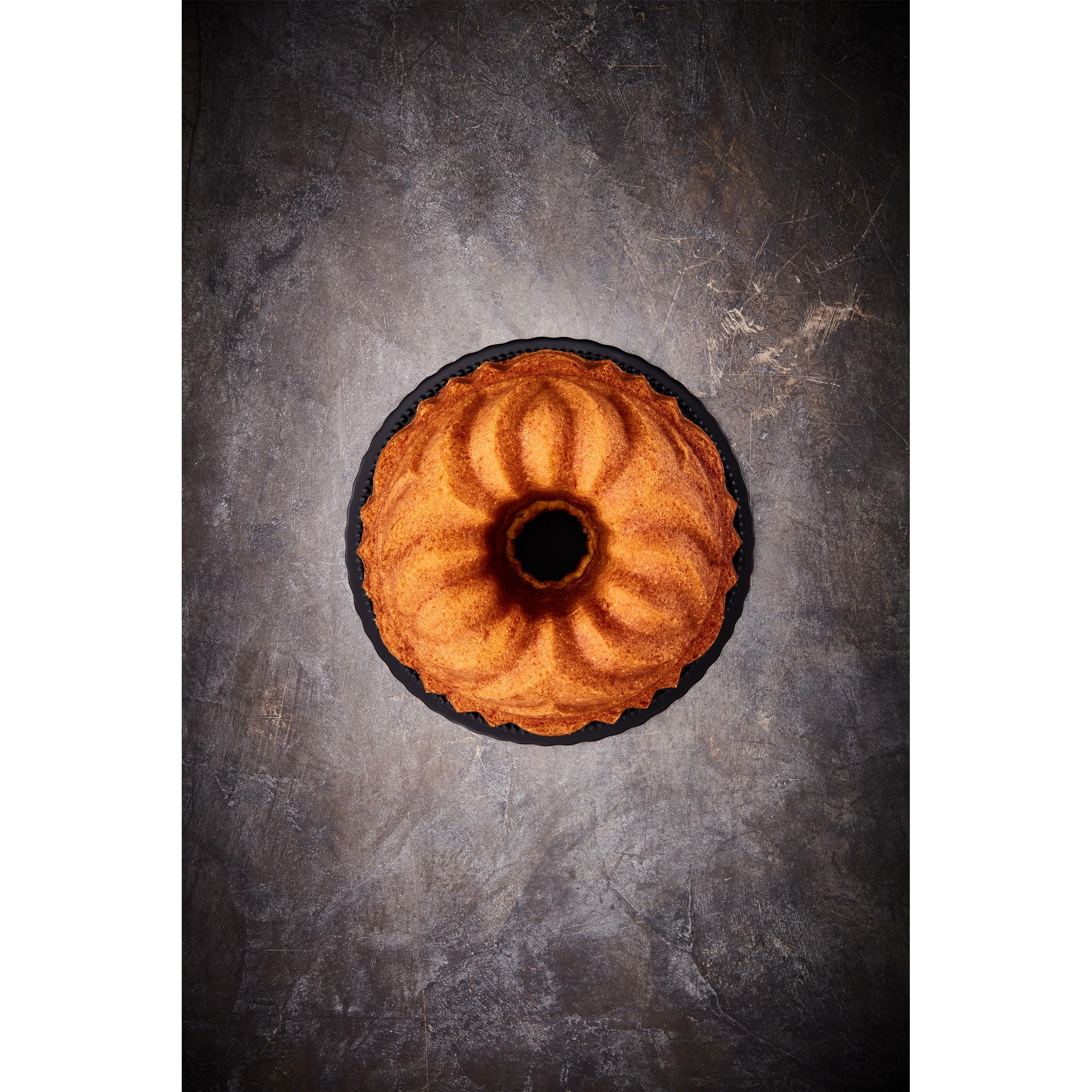 birkmann-contoura-gugelhupfform-krone-21-cm-aluguss-mit-antihaftbeschichtung-bro image 5