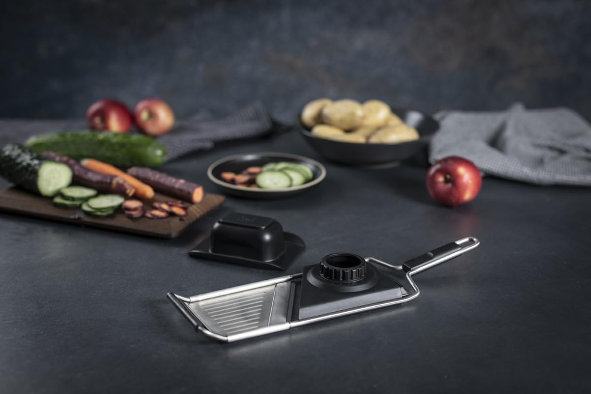 kuhn-rikon-essential-mandoline-edelstahl-stufenlos-bis-0-5-cm image 4