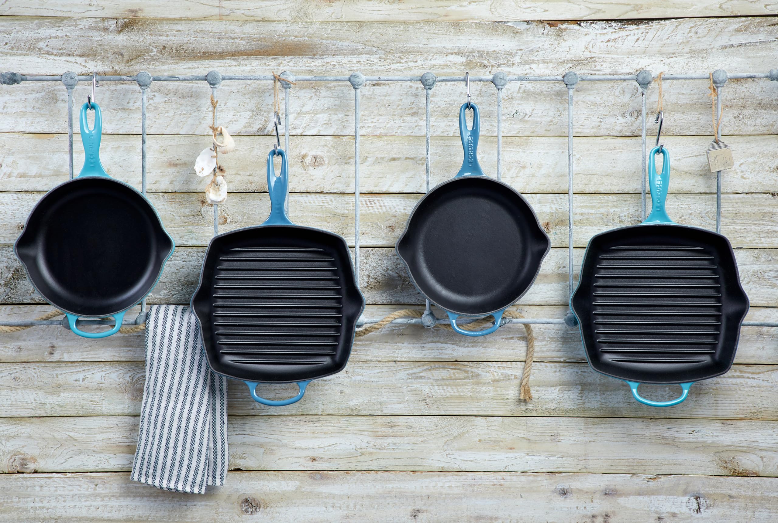 le-creuset-signature-gusseisen-brat-und-servierpfanne-rund-23-cm-karibik image 6