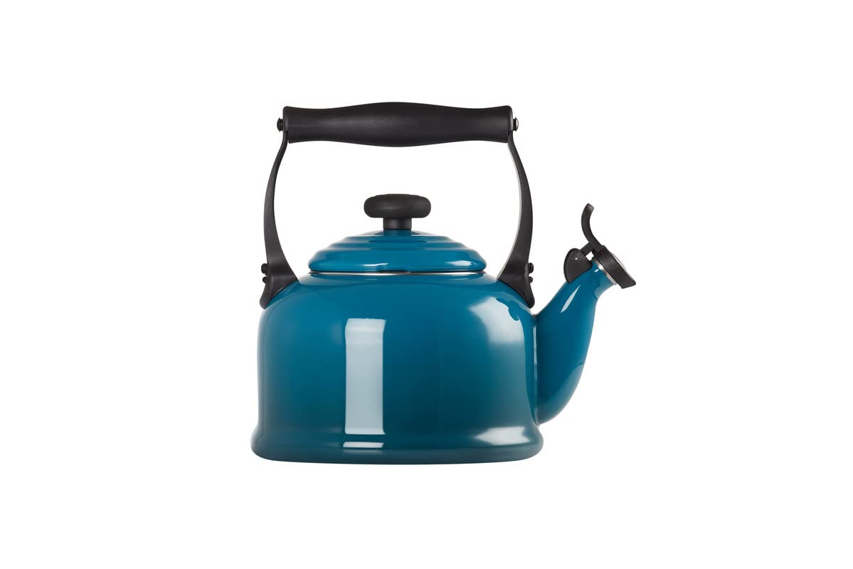 le-creuset-wasserkessel-tradition-2-1-l-emaillierter-stahl-karibik image 5