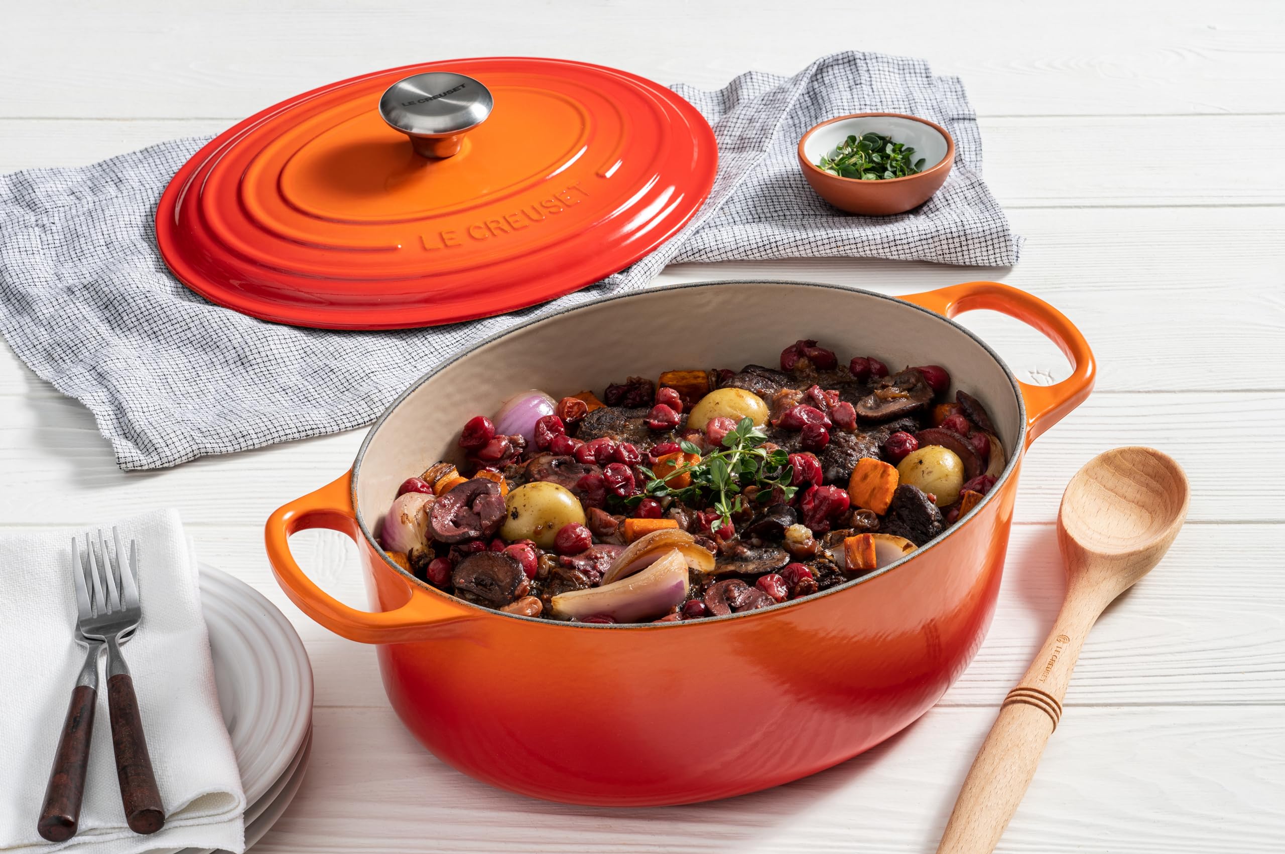 le-creuset-signature-gusseisen-br-ter-oval-29-cm-4-7-l-ofenrot image 5
